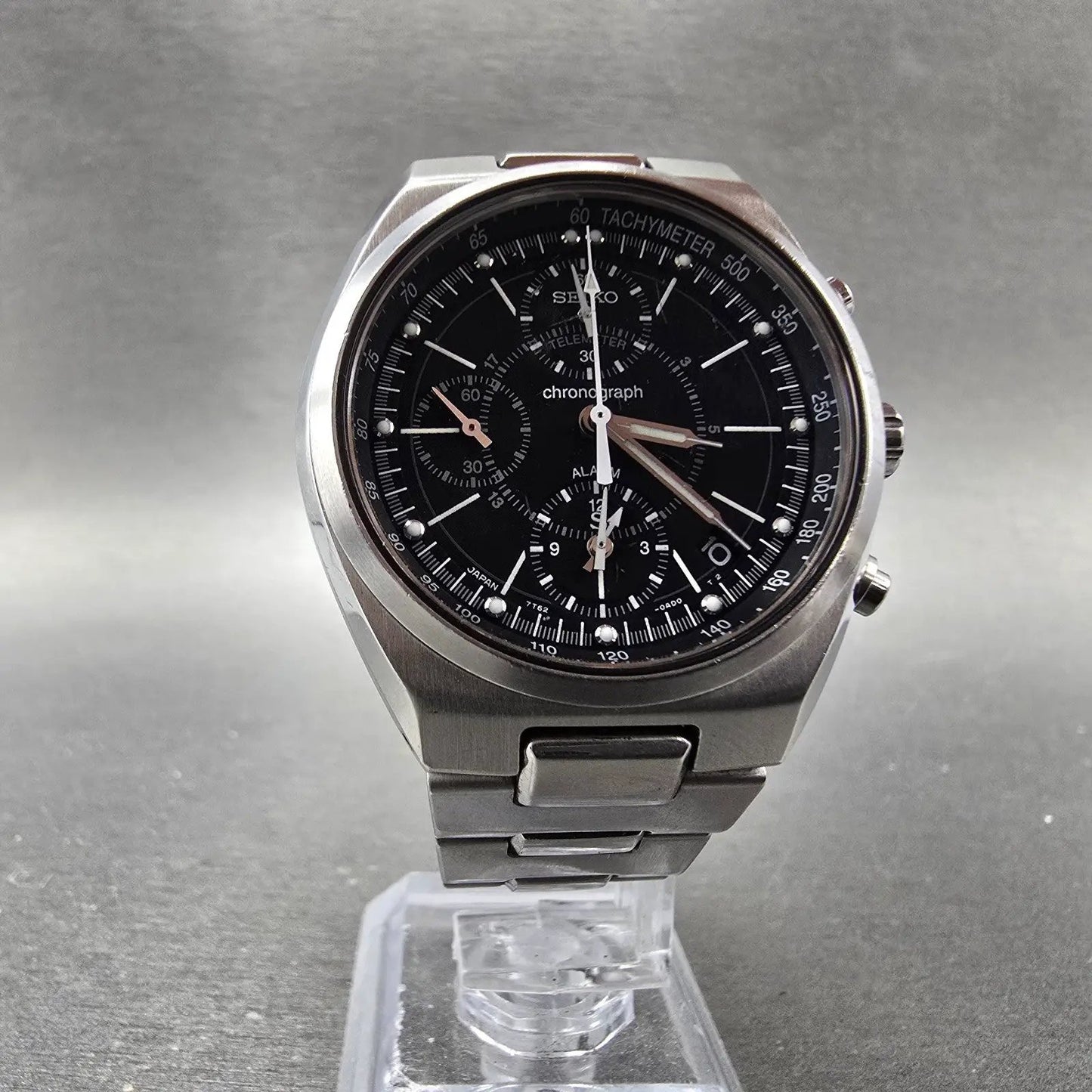 Seiko Chronograph Watch Men 36mm Black Dial Silver Tone Date 7T62-0AA0 PARTS VTG6