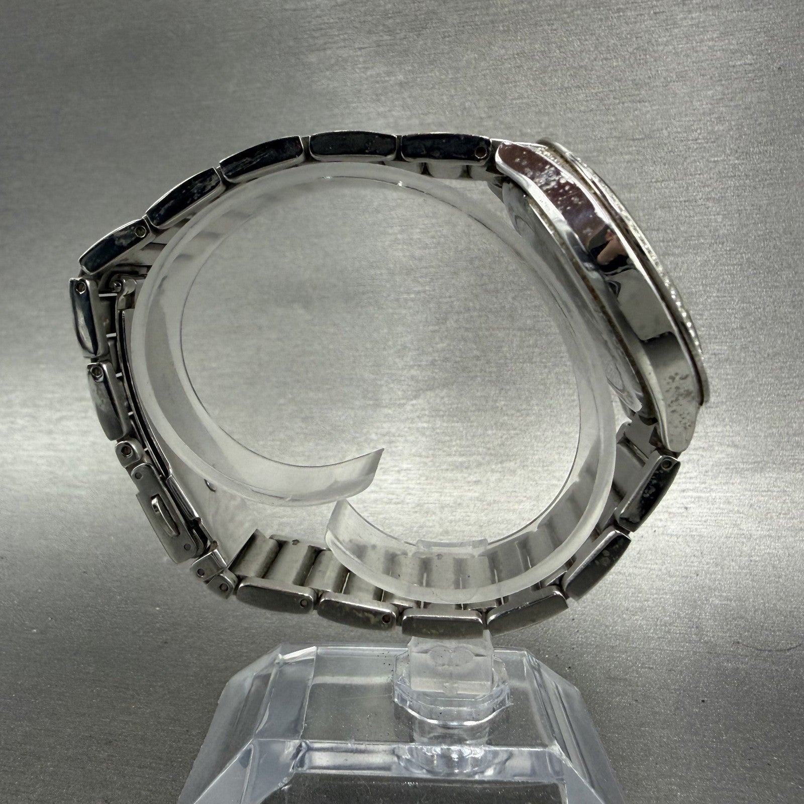 Michael Kors Kerry Watch Women 37mm MOP Dial Silver Tone Crystal Accent New Batt8