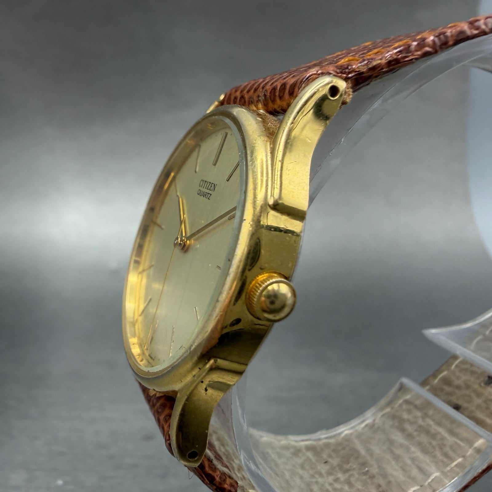 Citizen Watch Unisex 31mm Gold Dial Gold Tone Round 6031-G00 996 New battery2