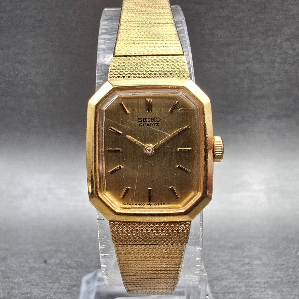 Seiko Watch Women 17mm Gold Dial Gold Tone Rectangle 4N00-5139 New Battery JP r20