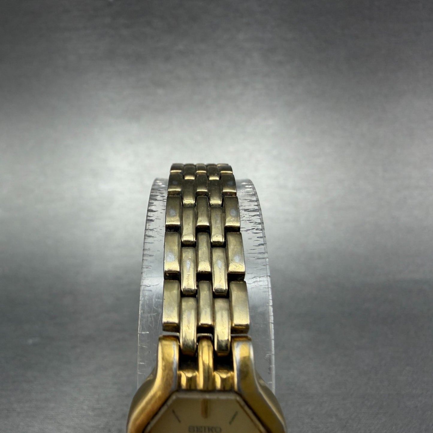 Seiko Watch Women 16mm Champagne Dial Gold Tone Octagon 1N00-0GT0 New Battery4