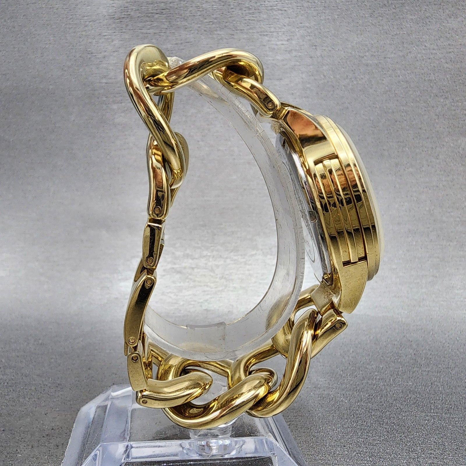 Michael Kors Runway Chronograph Watch Women 38mm Gold Dial Gold Tone New Battery10