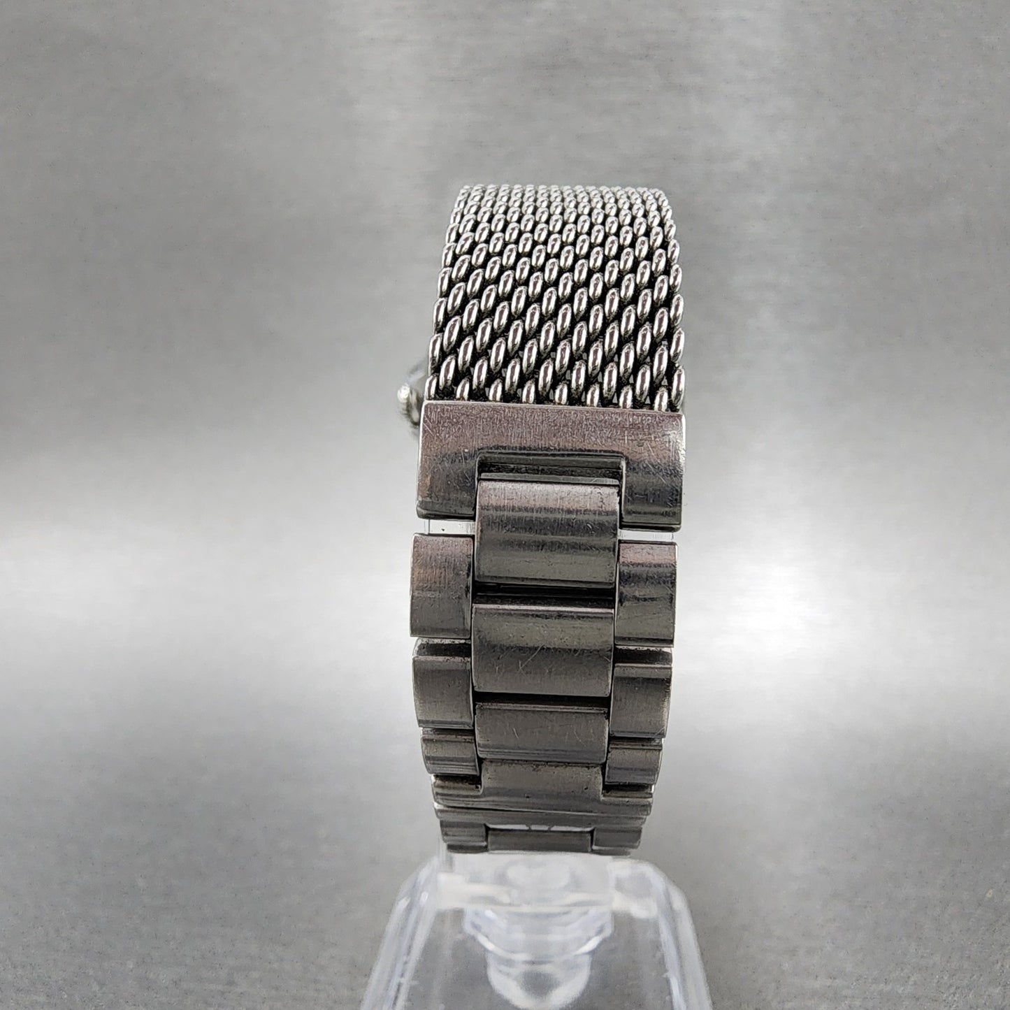 Bulova Adventurer Watch Women 32mm Pink Dial Silver Tone Small Seconds New Batt7