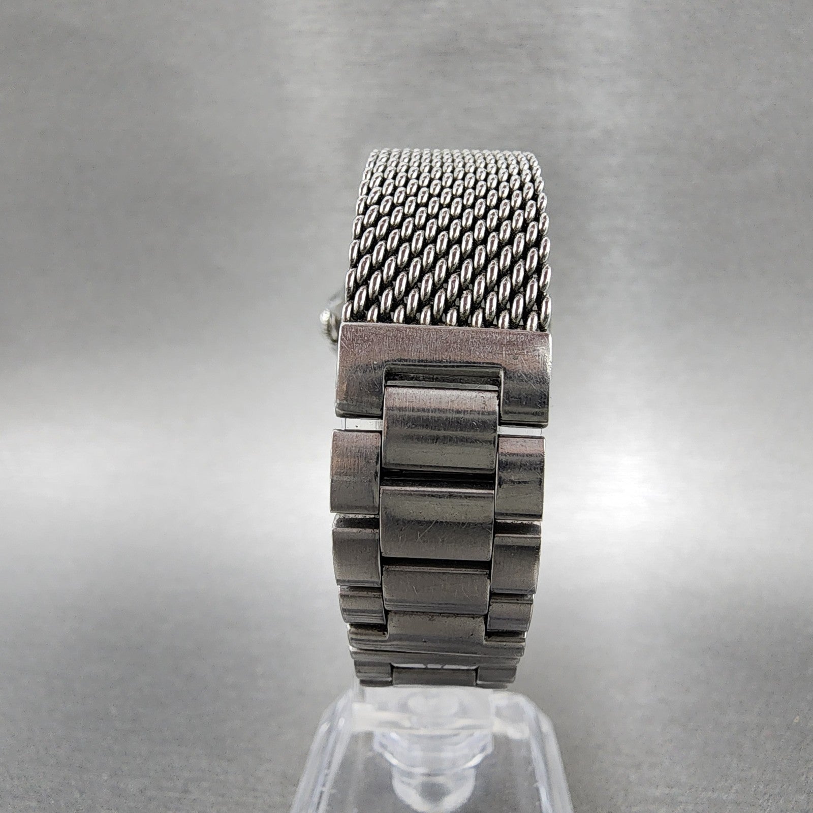 Bulova Adventurer Watch Women 32mm Pink Dial Silver Tone Small Seconds New Batt7