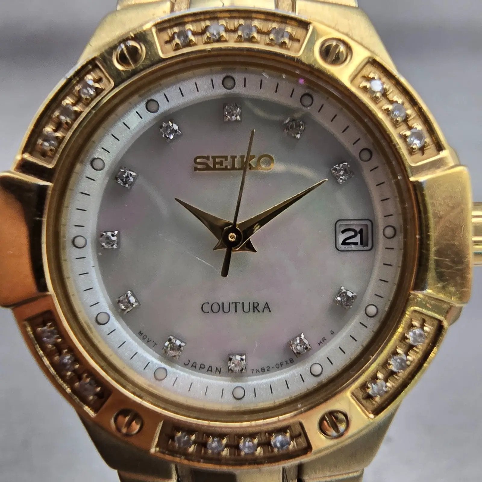 Seiko Coutura Watch Women 26mm MOP Dial Gold Tone Diamonds 7N82-0CG0 New Battery1