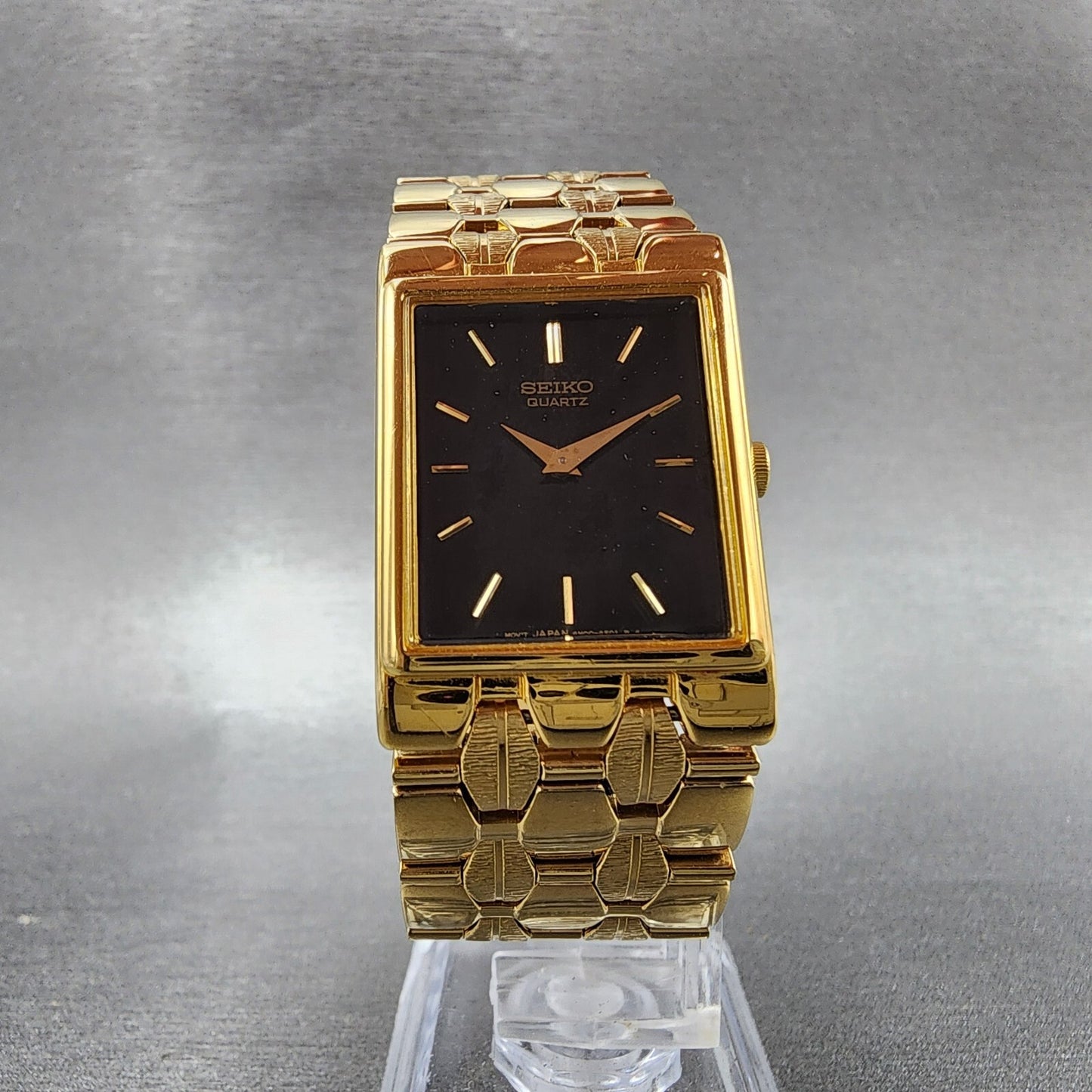 Seiko Tank Watch Men 23mm Black Dial Gold Tone Rectangle 4N00-6511 New Battery