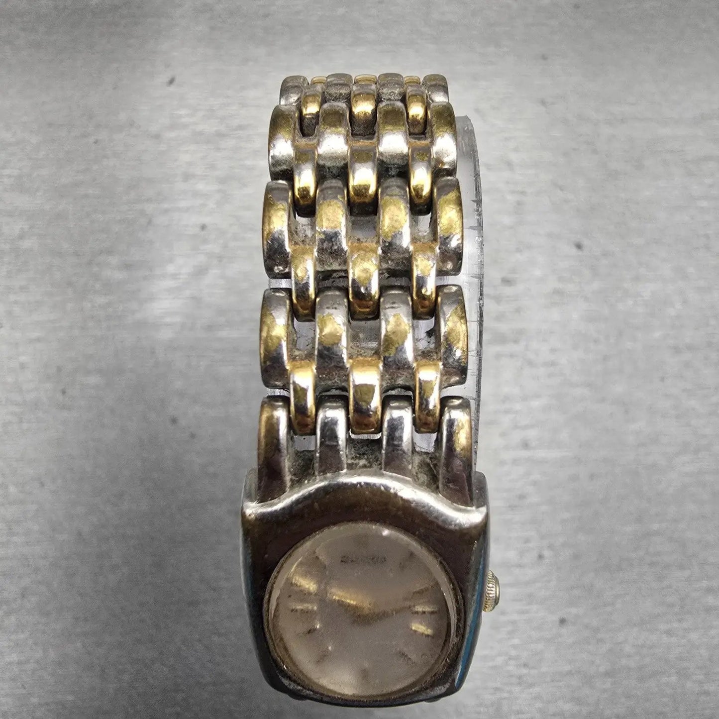 Seiko Watch Women 17mm White Dial Two Tone Rectangle 1N00-6E20 New Battery VTG4