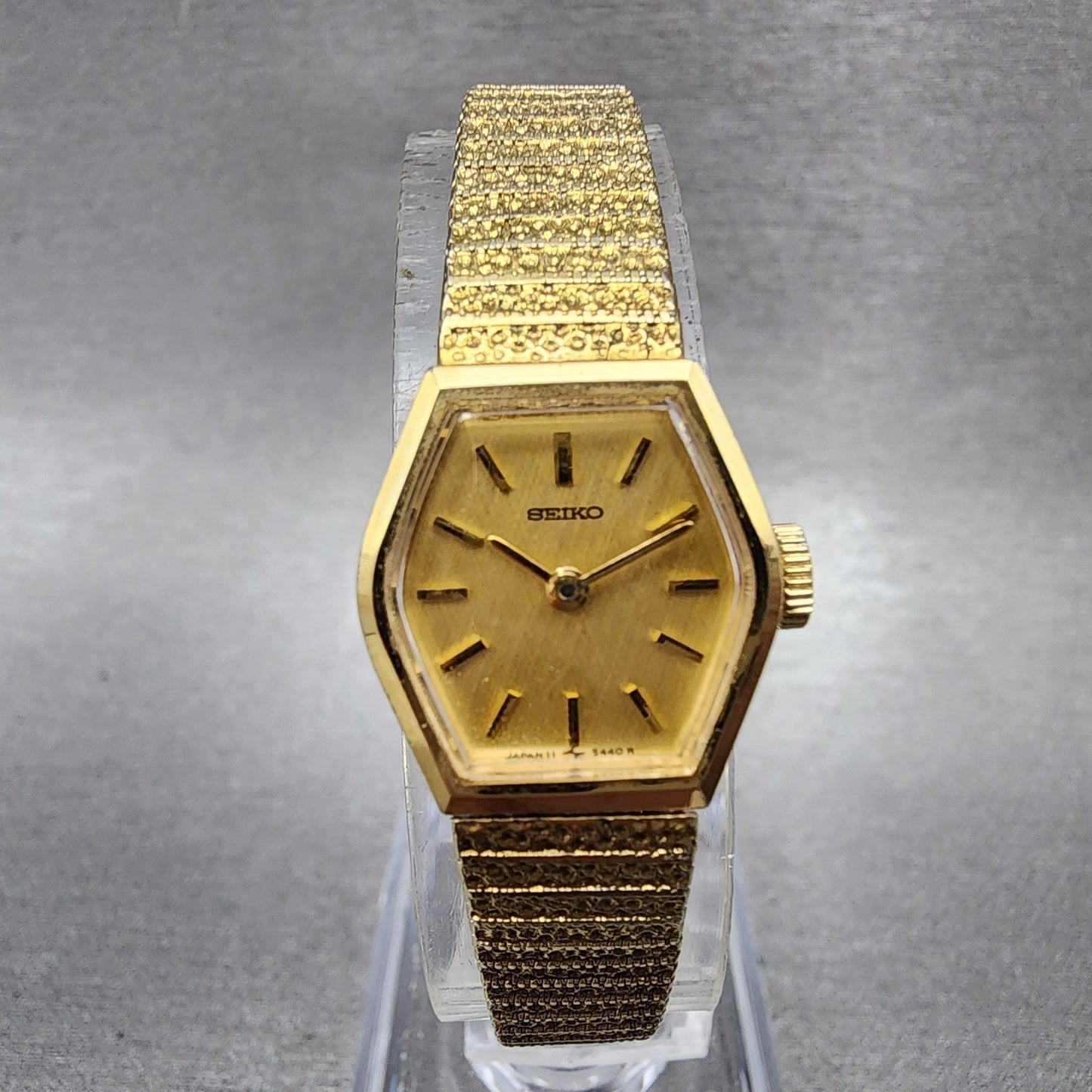 Seiko Watch Women 16mm Chapagne Dial Gold Tone Manual Hexagon 115199 Runs0