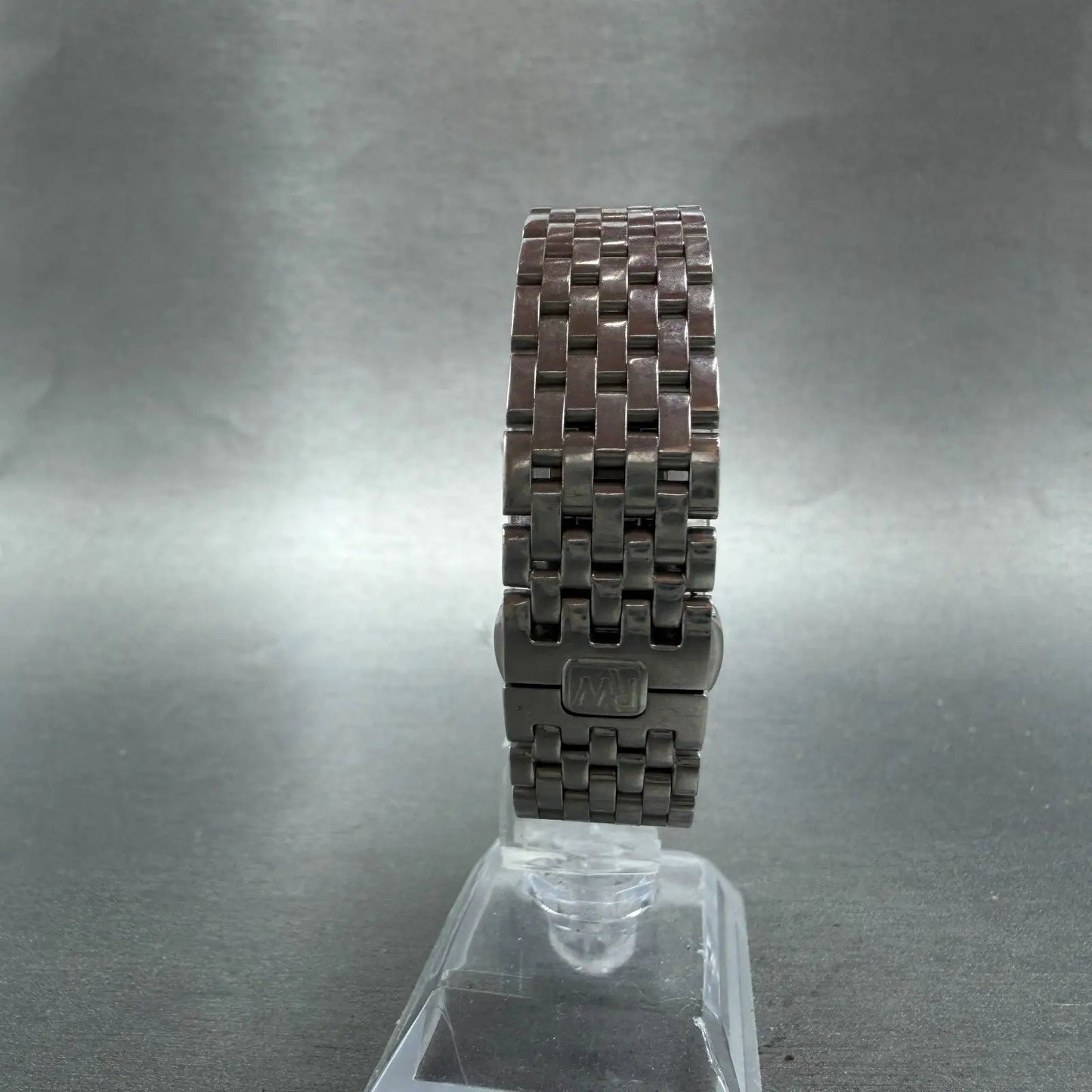 48223006