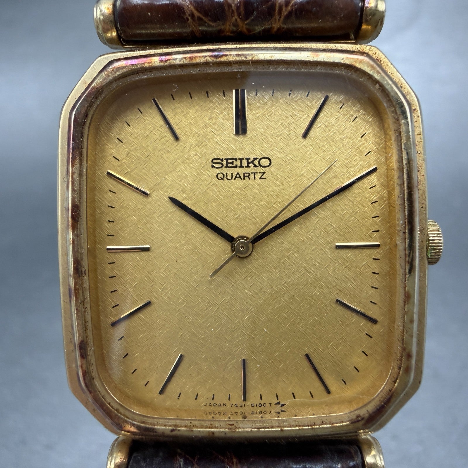 Seiko Tank Watch Men 28mm Champagne Dial Gold Tone 7431-5130 New Battery Vintage1