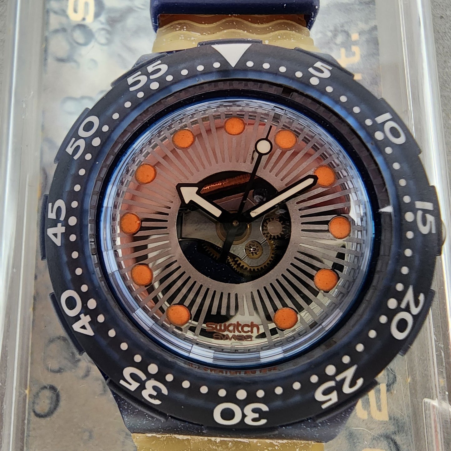 Swatch Scuba 200 Silver Trace Dive Watch Men 38mm Silver Dial Blue New Battery1