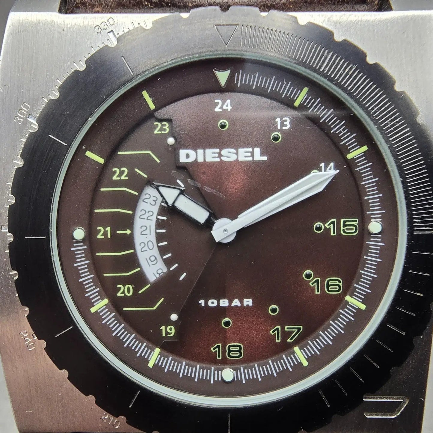 Diesel Watch Men 43mm Brown Dial Silver Tone Date Rectangle DZ-1160 New Battery1