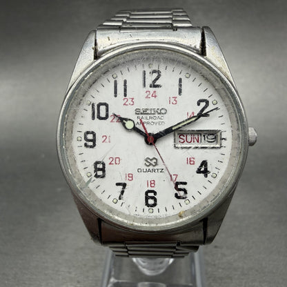 Seiko SQ Railroad Approved Watch Men 34mm White Dial Steel Daydate New Battery0