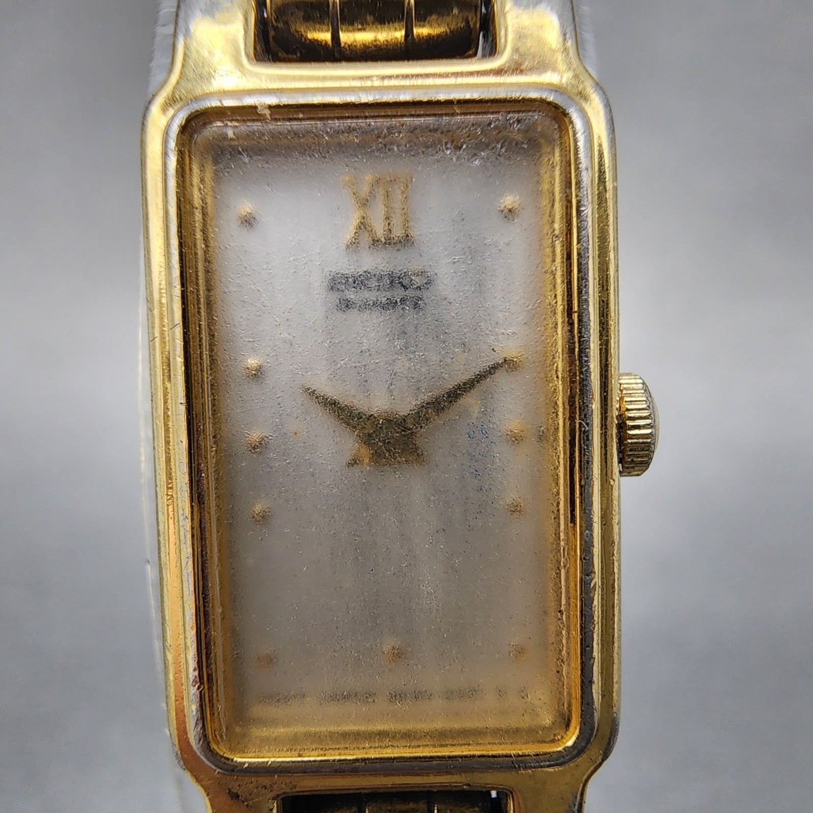 Seiko Tank Watch Women 13mm Silver Tone Gold Tone Rectangle 2e206859 NewBattery1