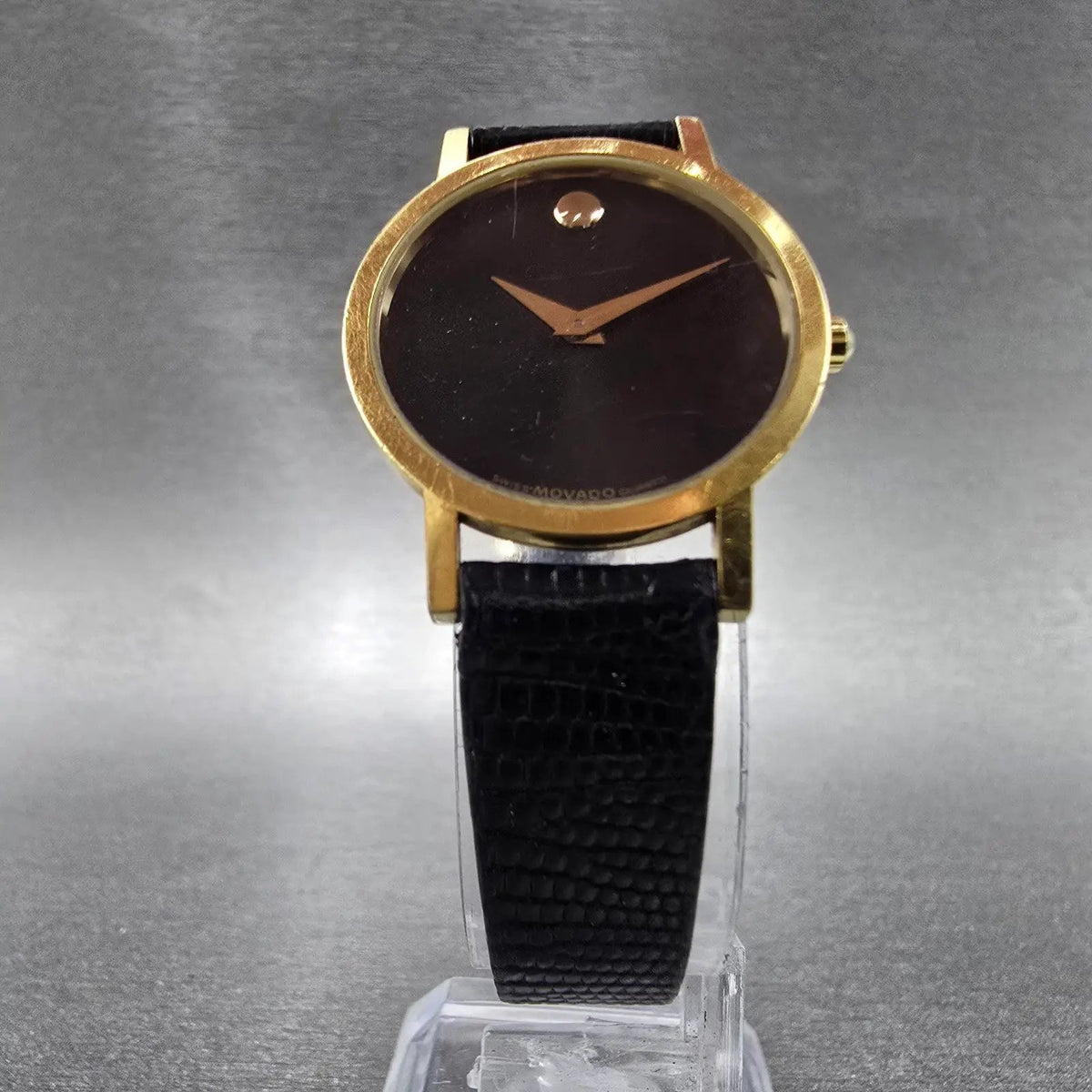 Movado Muesem Watch Women 25mm Black Dial Gold Tone Round 87 25 832 PARTS CH6