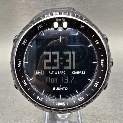 Suunto Core Watch Men 50mm Black Digital Altimeter Barometer Compass New Battery0
