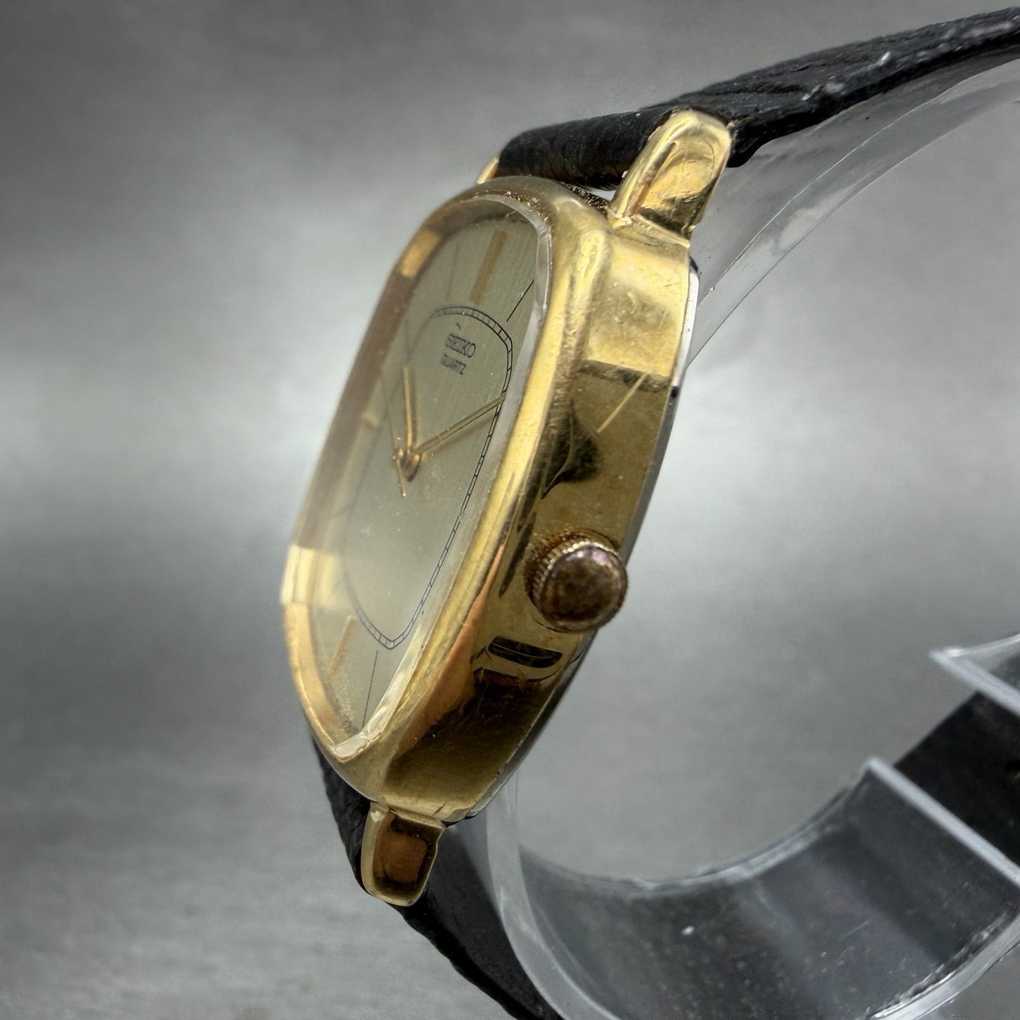 Seiko Watch Men 30mm Champagne Dial Gold Tone Rectangle 8621-5009 New Battery 5G2