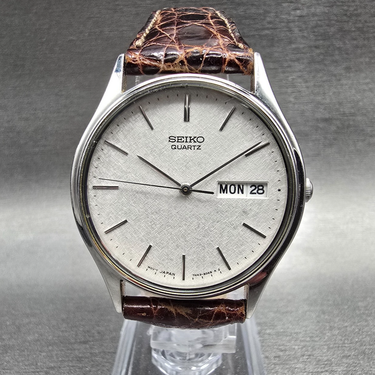 Seiko Watch Men 34mm Silver Dial Silver Tone Daydate Round 7N43-8A89 New Battery0