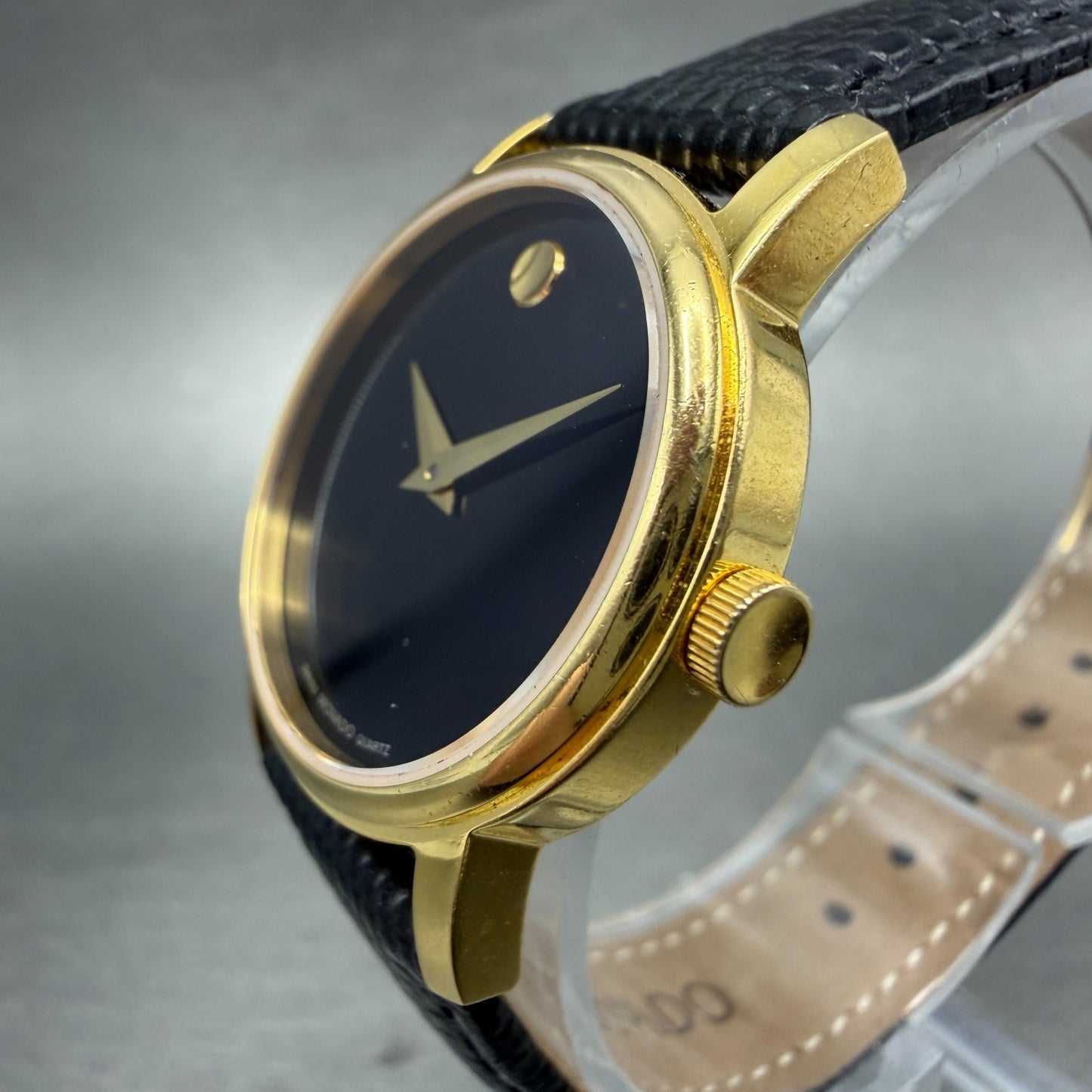 Movado Muesem Watch Women 27mm Black Dial Gold Tone Round 2100006 New Battery2