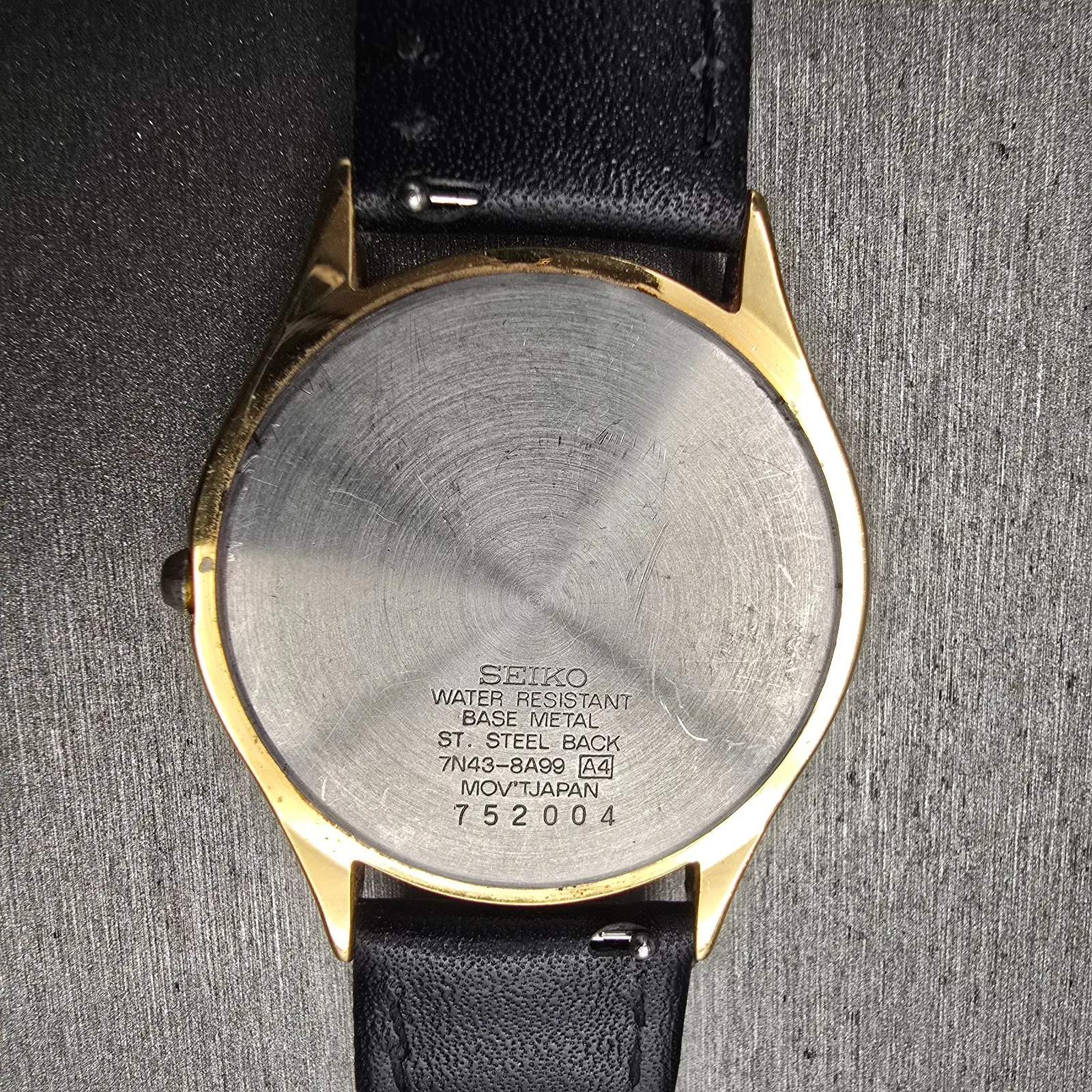 Seiko Watch Men 35mm Champagne Dial Gold Tone Daydate Round 7N43-8A99 New Batt10
