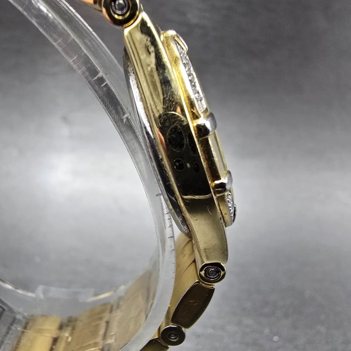 Citizen Eco-Drive Watch Women 25mm MOP Dial Gold Diamonds Round E030-H29751 Runs3
