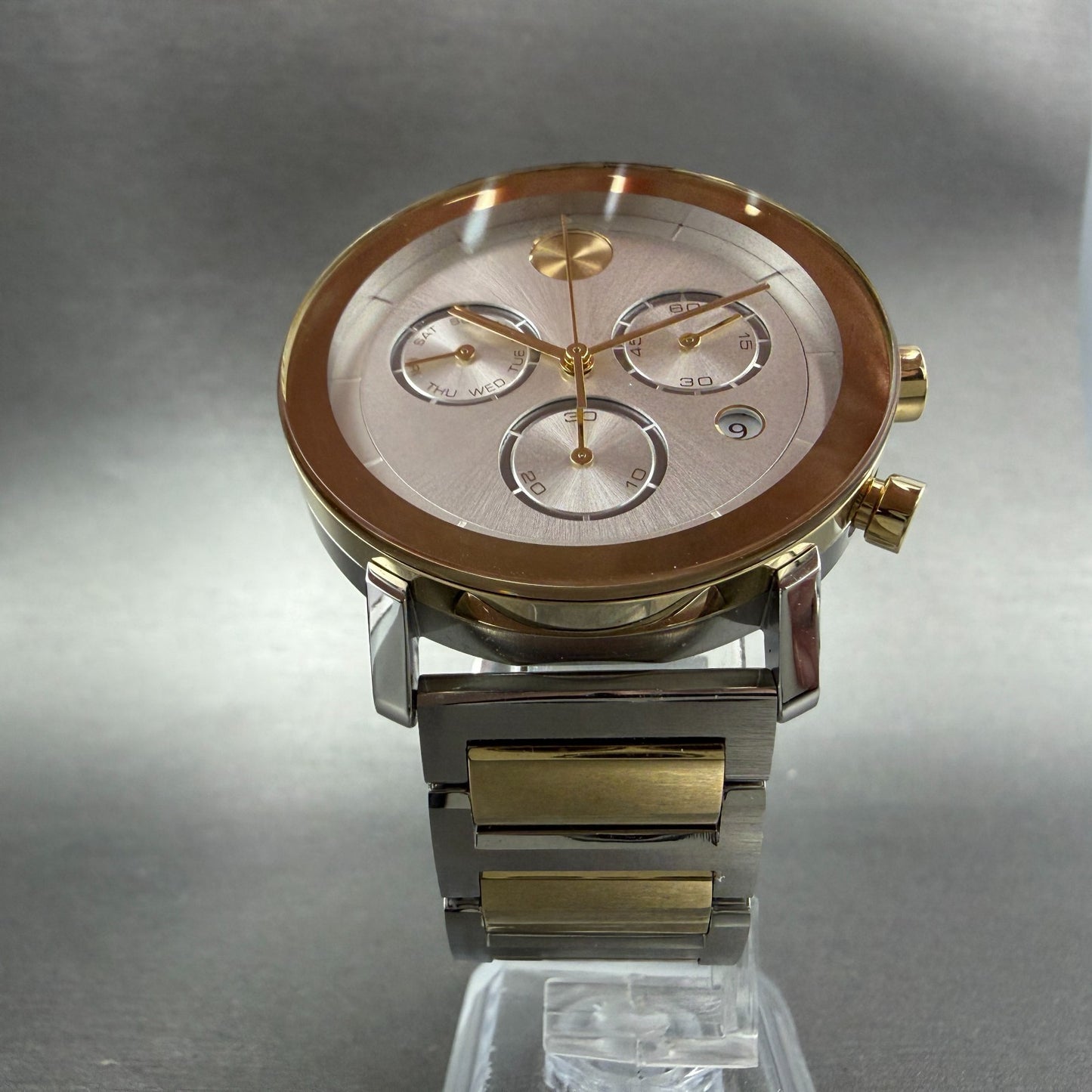 Movado Bold Chronograph Watch Men 42mm Silver Dial Two Tone Date 3600888 Box6