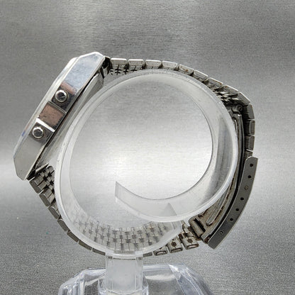 Casio W38 Watch Men 33mm LCD Silver Tone Alarm Chrono Octagon READ!!!! New Batt6