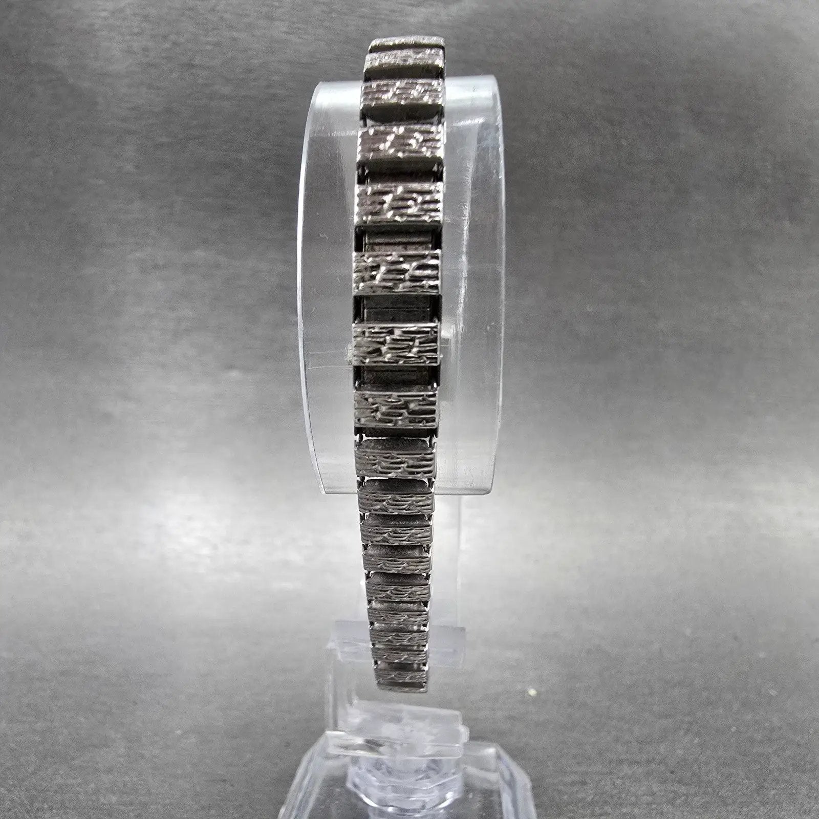 Seiko Watch Women 15mm Silver Dial Silver Tone Rectangle 11-3069 Vintage Works7