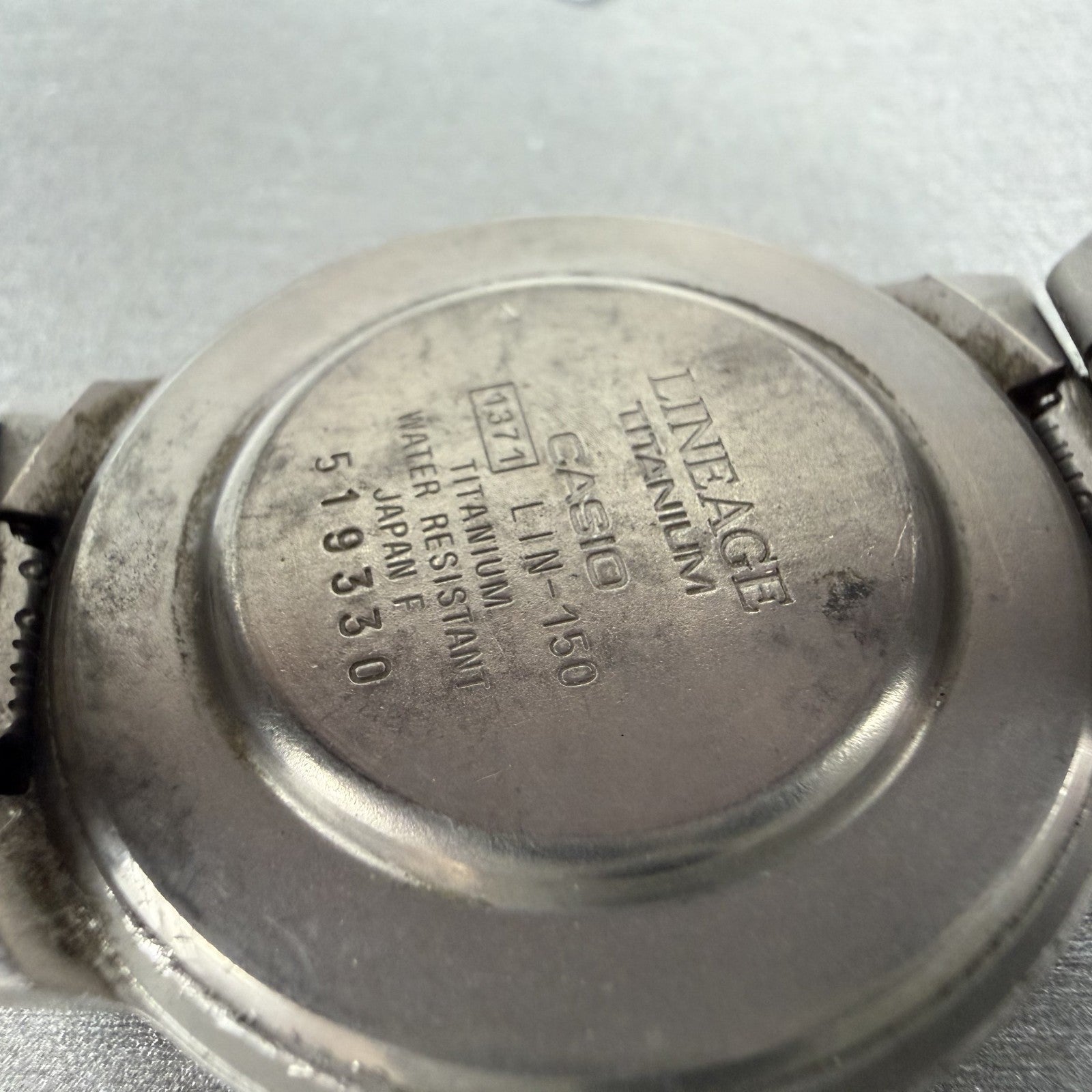 Casio Lineage Watch Men 35mm Silver Dial Titanium Date LIN150 New Battery9