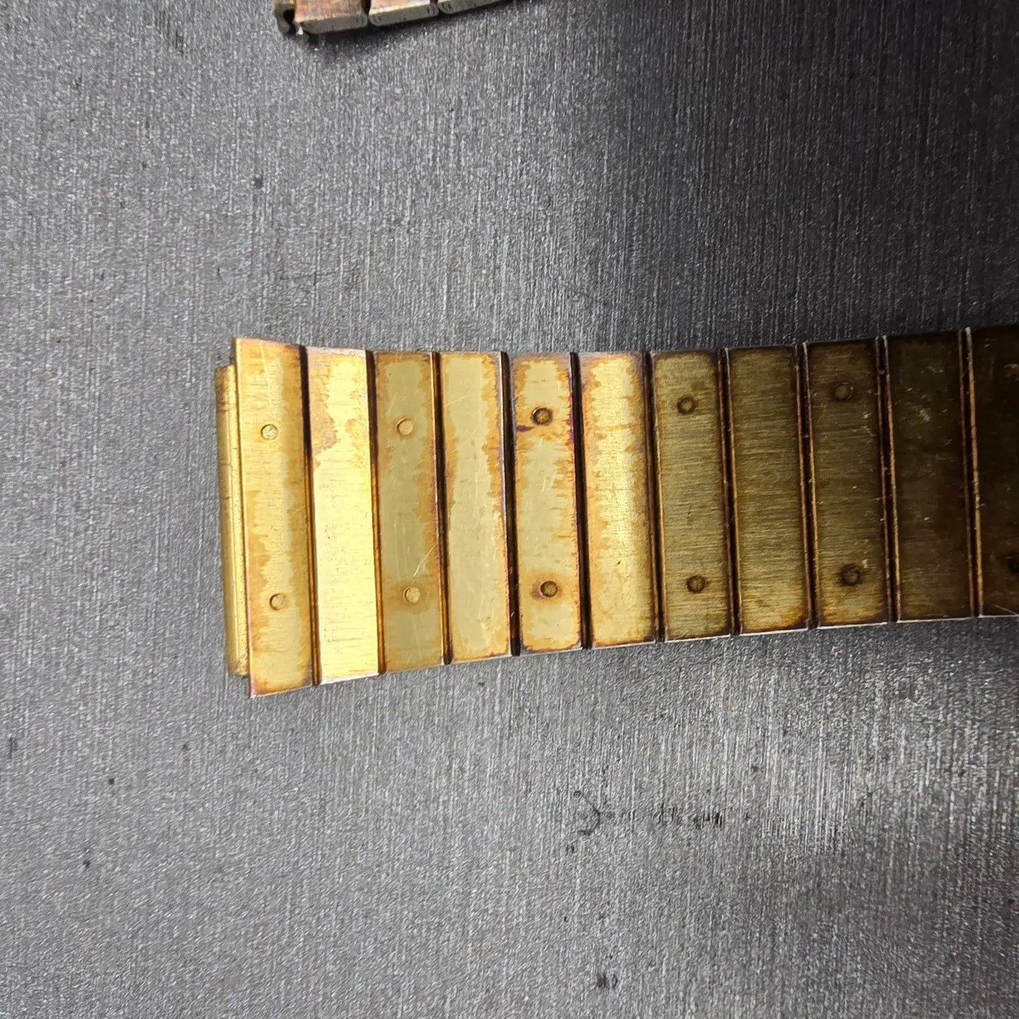 Seiko Bracelet 19mm Stainless Steel Gold Tone READ!!!!!!! Vintage Z4627