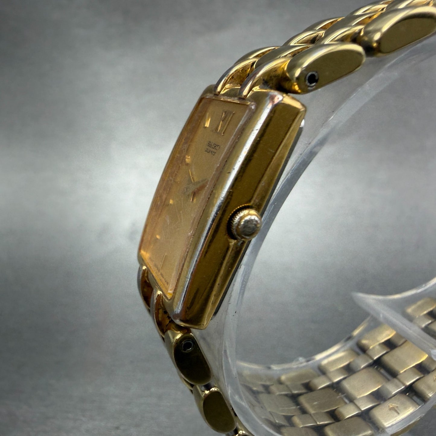 Seiko Tank Watch Women 17mm Champagne Dial Gold Tone 1N00-6B79 New Battery VTG2