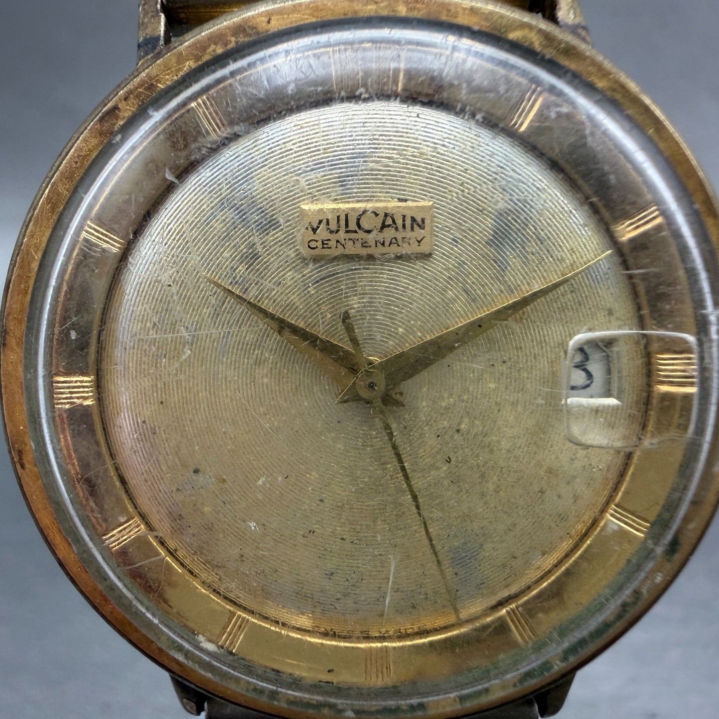 Vulcain Centenary Watch Men 36mm Gold Dial Gold Tone Date Round Automatic READ!!1
