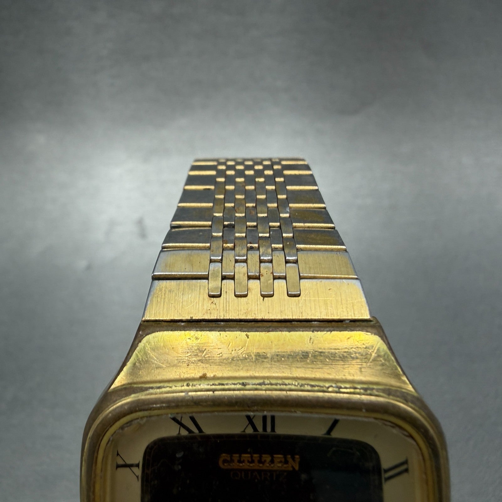 CITIZEC CQ Crystron Watch Men 35mm Brown Dial Gold Tone Daydate 4-731310 PARTS5