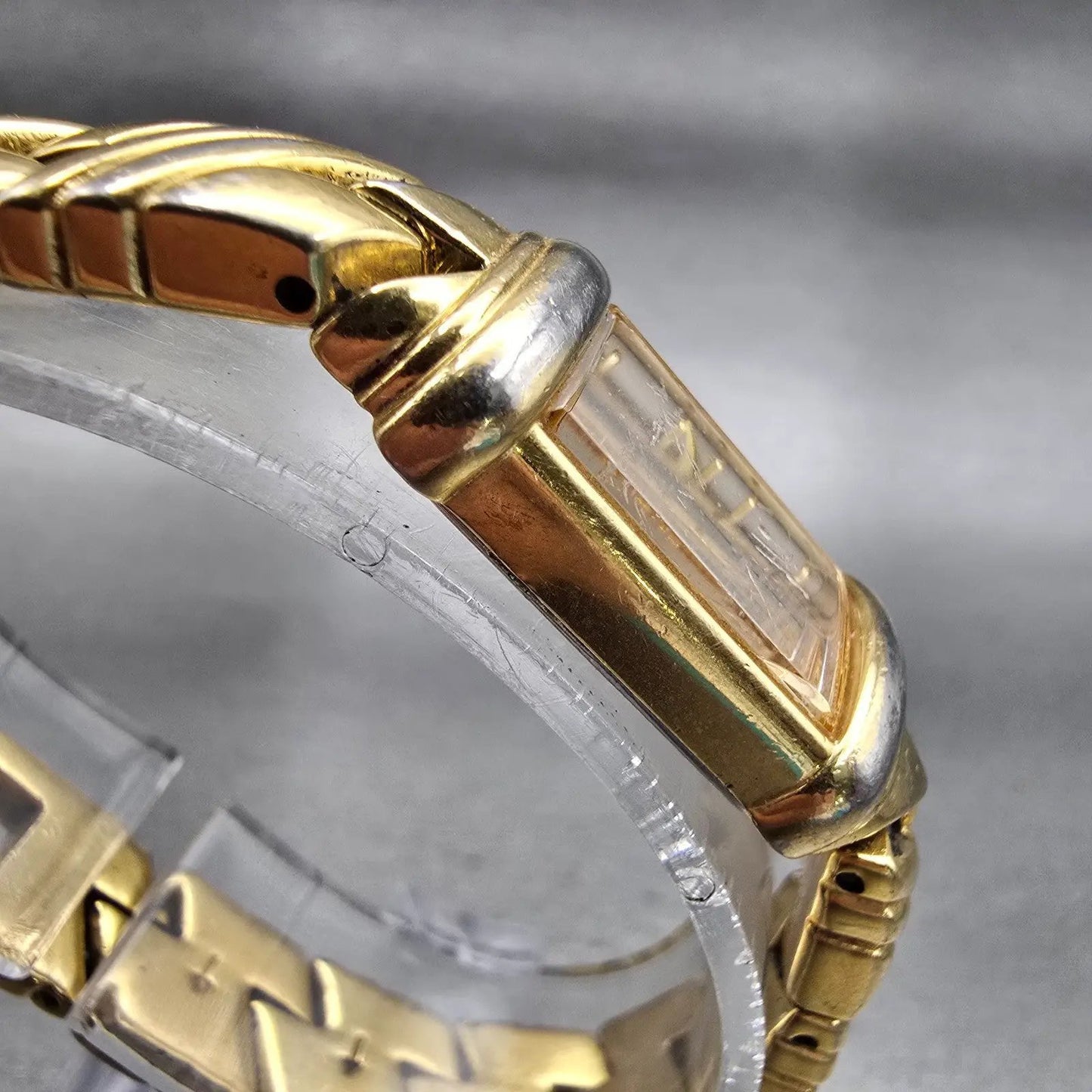 Citizen Elegance Watch Women 13mm MOP Dial Gold Tone 5421-H01407 New Battery3