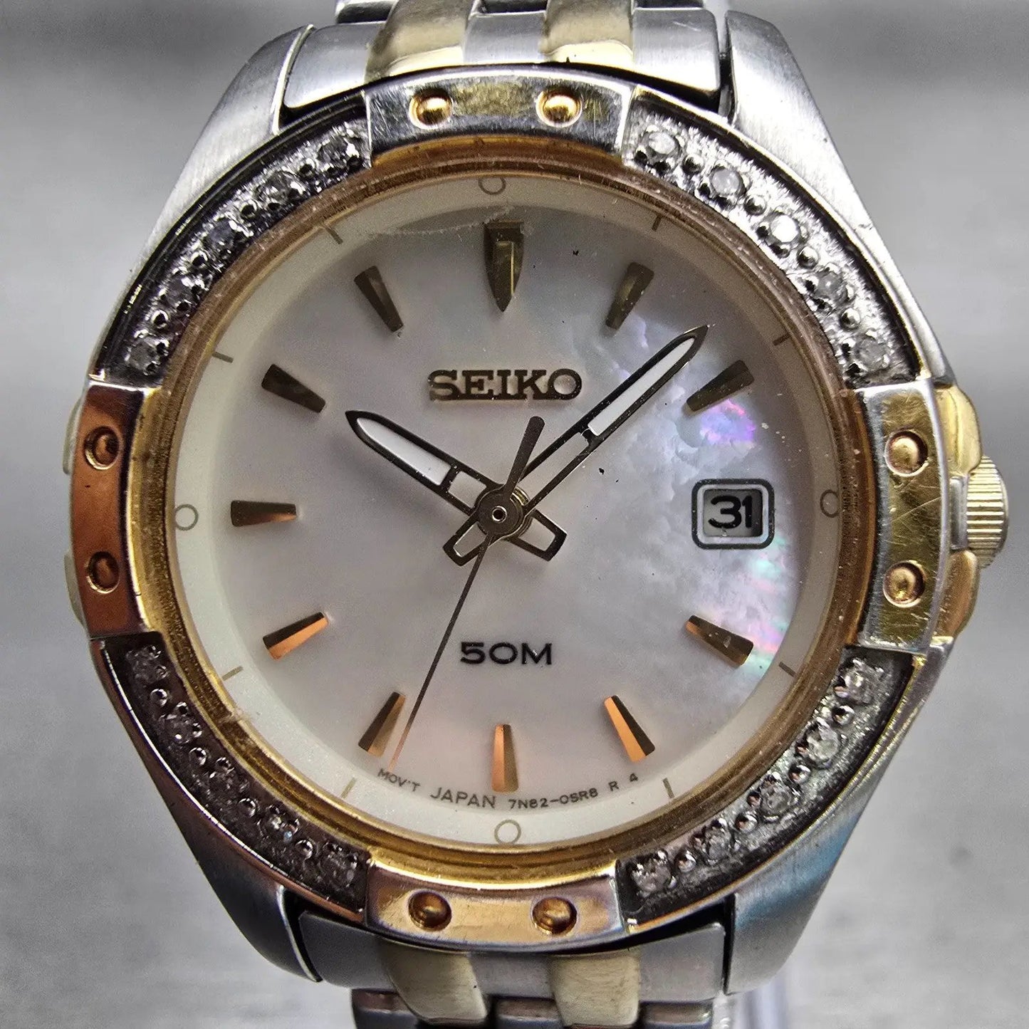 Seiko Watch Women 27mm MOP Dial Two Tone Date 7N82-0HL0 New Battery VTG Diamonds1