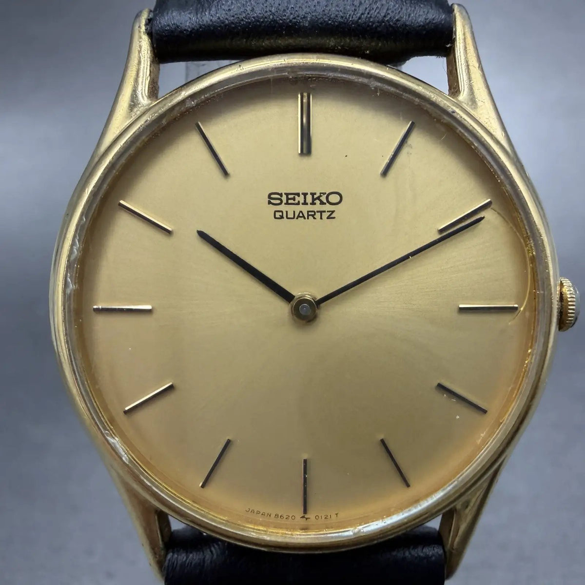 Seiko Watch Men 32mm Champagne Dial Gold Tone Round  8620-0019 New Battery VTG1