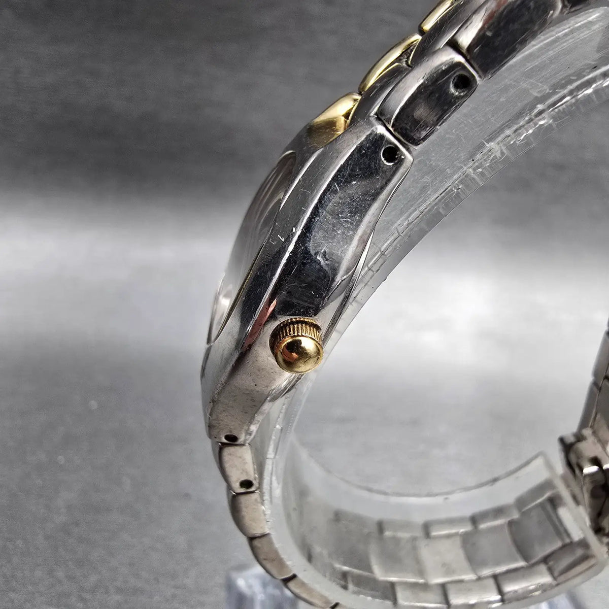 Bulova Classic Watch Women 23mm Silver Dial Two Tone Round 98T84 New Battery JP2