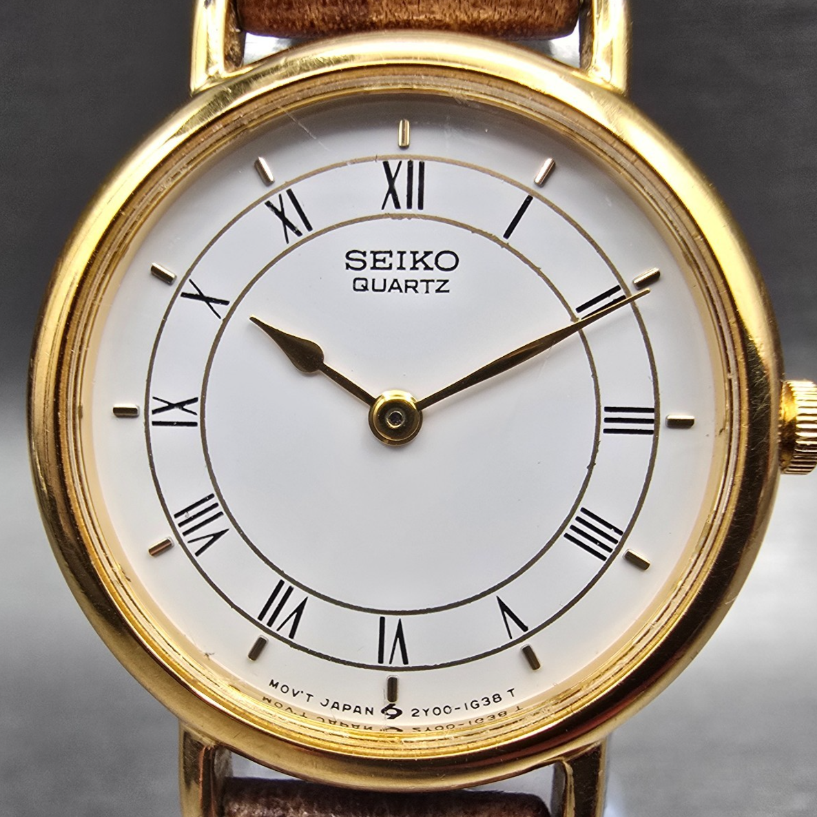 Seiko Watch Women 24mm White Dial Gold Tone Round 2Y00-0A59 New Battery Vintage1