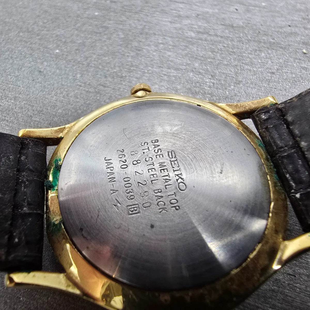 Seiko Watch Men 33mm Gold Dial Gold Tone Round 2620-0039 2620 Movement PARTS10