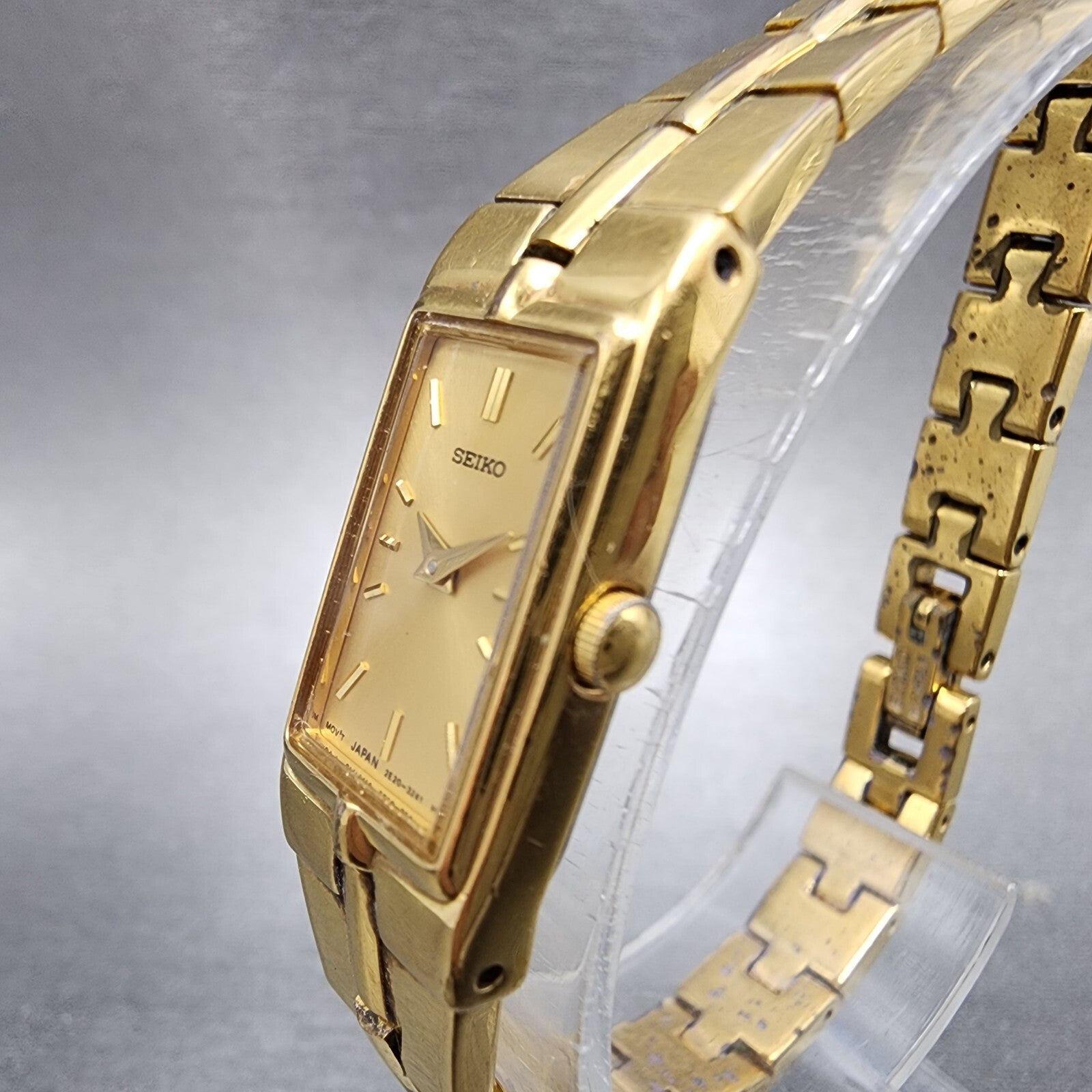 Seiko Watch Women 13mm Gold Dial Gold Tone Rectangle 2E207479 New Battery2