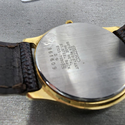 Seiko SQ Watch Men 34mm Champagne Dial Gold Tone Daydate 5Y237030 PARTS10