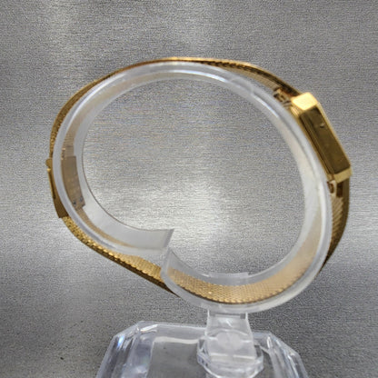 Seiko Lassle Tank Watch Women 16mm Blue Dial Gold Tone 4n005409 PARTS9