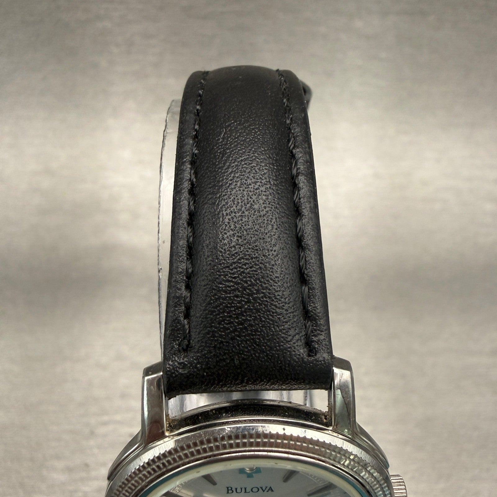 Bulova Watch Women 28mm Silver Dial Silver Tone Round 96L129 New Battery4