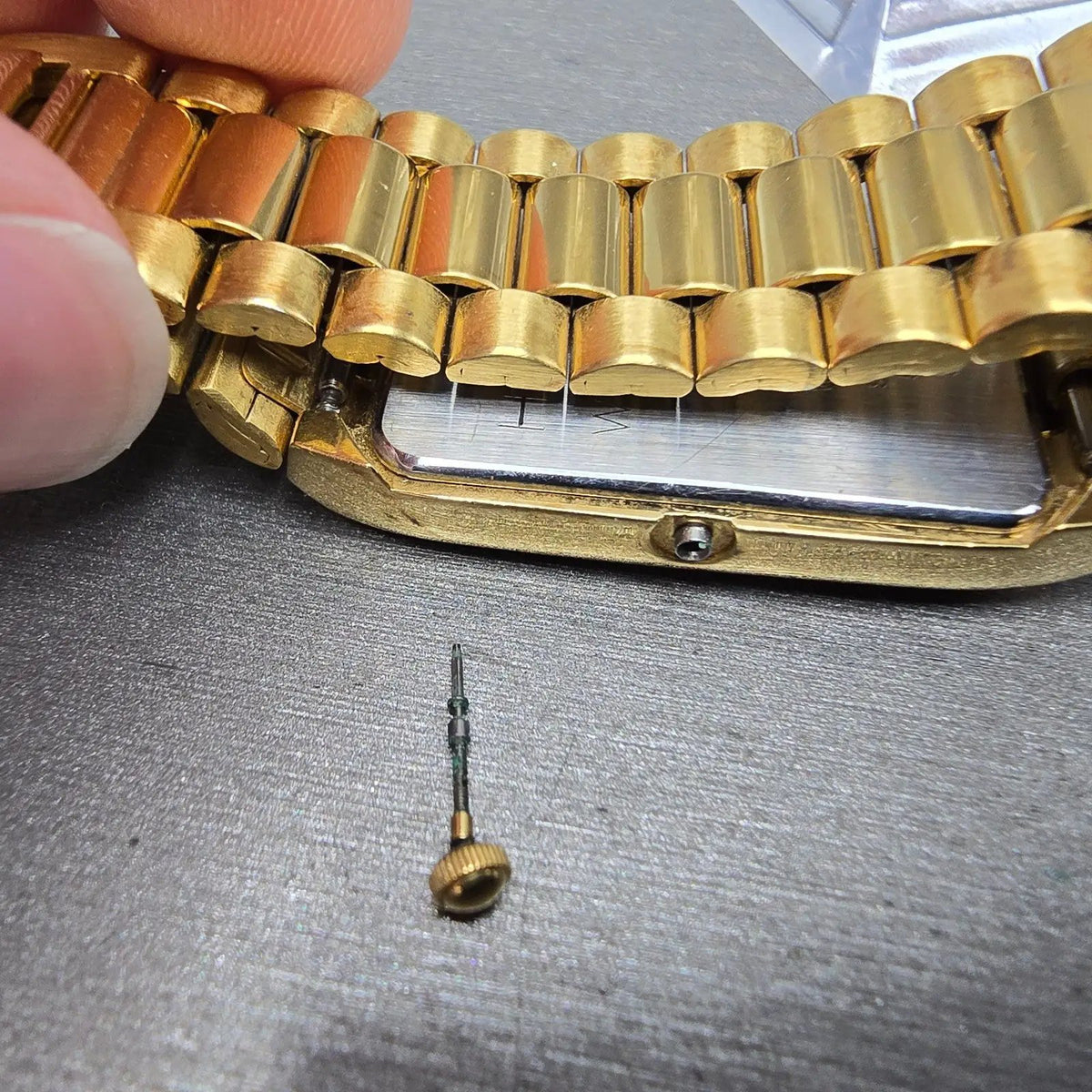 Seiko Tank Watch Men 26mm Champagne Dial Gold Tone Rectangle 5Y94-5119 PARTS11
