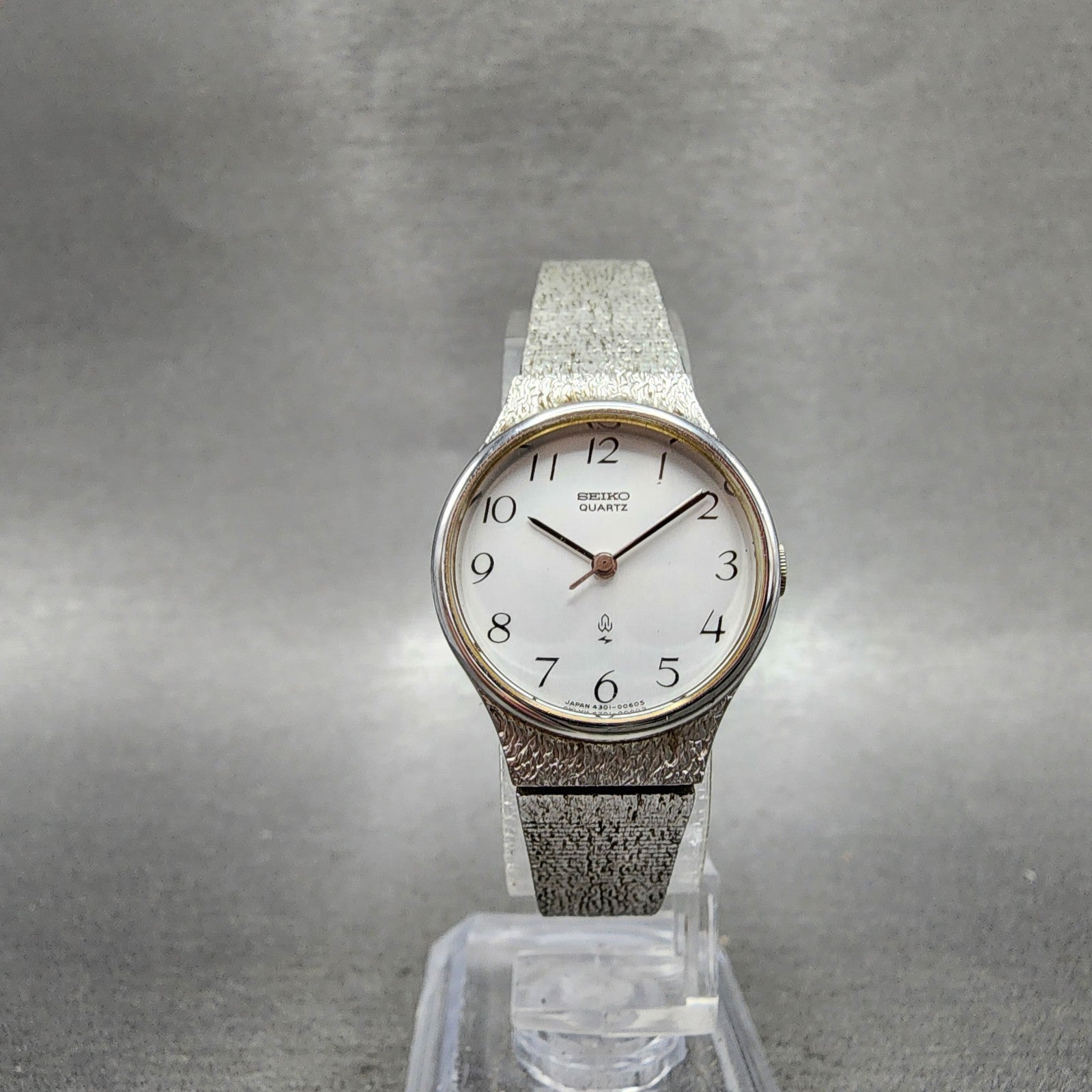 Seiko Watch Women 23mm Silver Dial Silver Tone Round 43010010 New Battery5