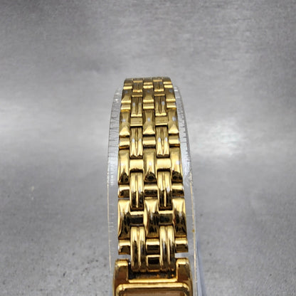 Seiko Tank Watch Women 13mm Champagne Dial Gold Tone 2e207021 New Battery ABC124