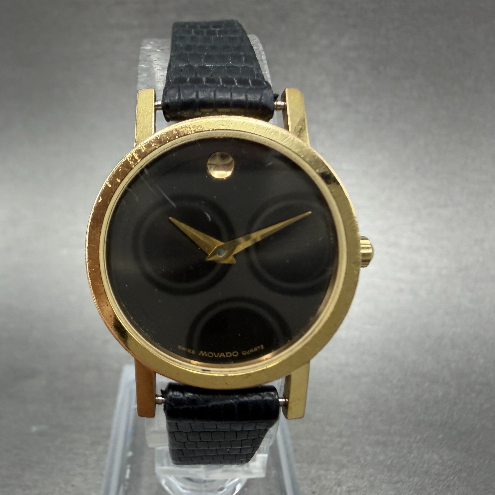 Movado Museum Watch Women 25mm Black Dial Gold Tone Round 87.A1.832 New BatteryK0