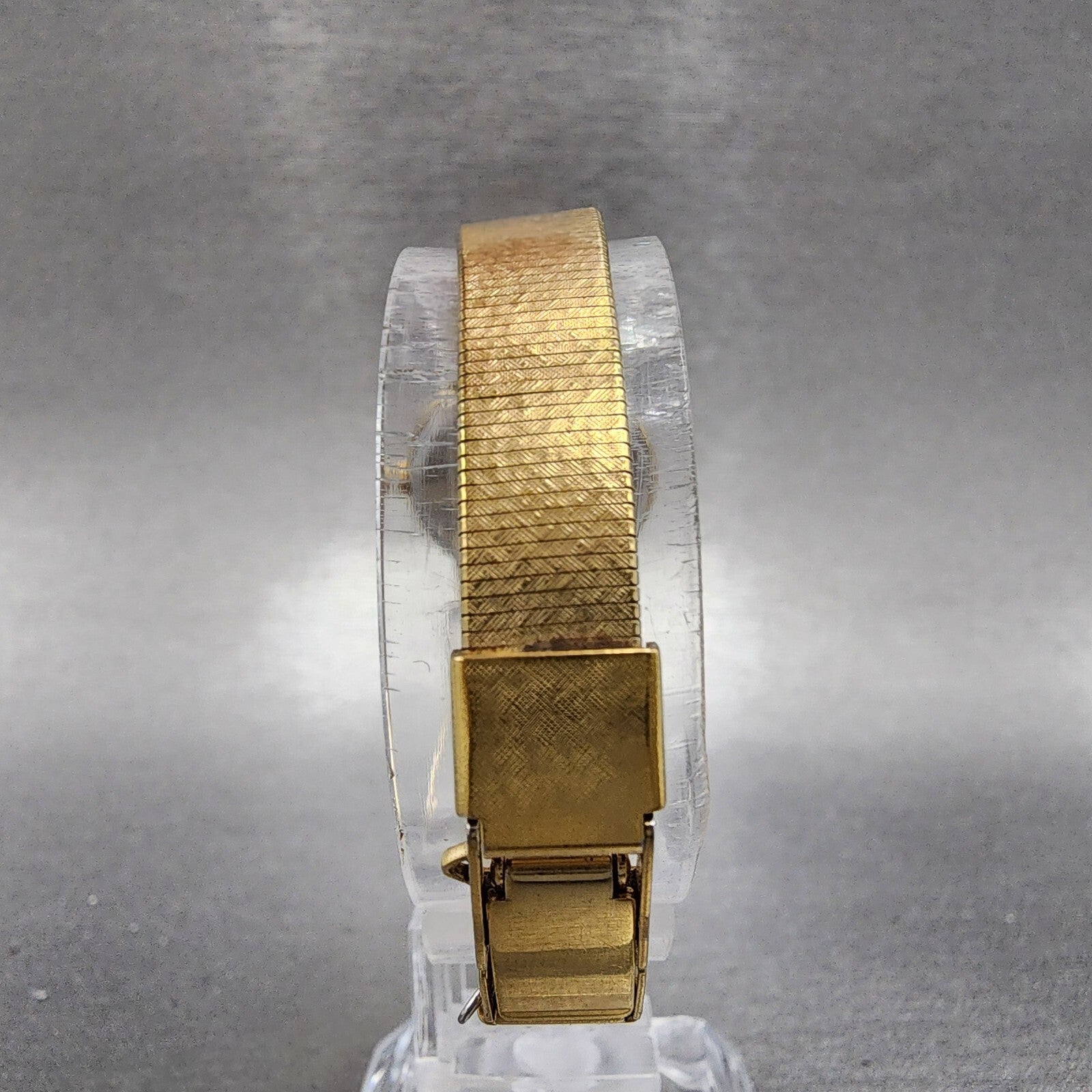 Seiko Watch Women 21mm Champagne Dial Gold Tone Round 2c210060 New Battery7