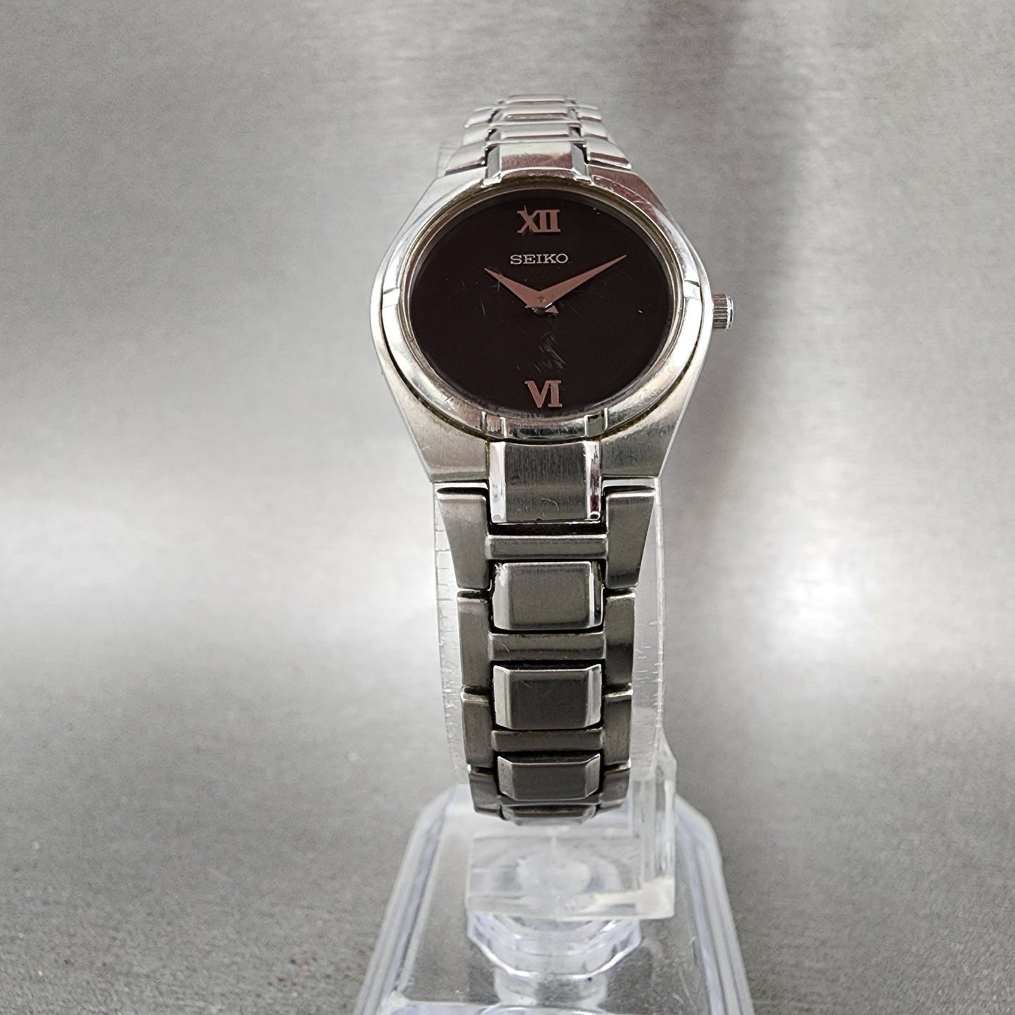 Seiko Watch Women 22mm Black Dial Silver Tone Round 1n000ls0 New Battery5