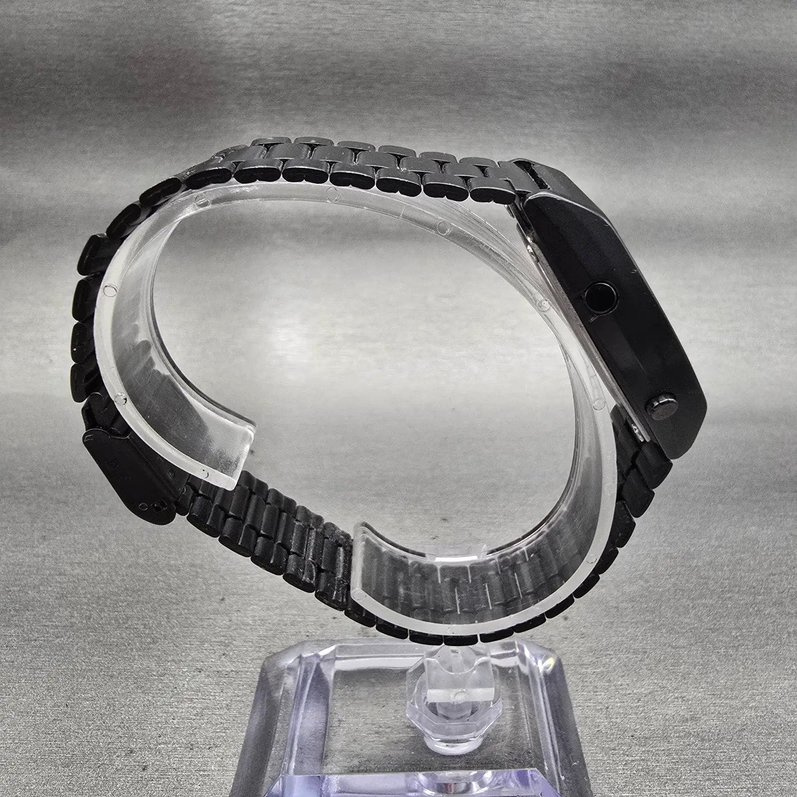 Casio B640W Digital Watch Men 35mm Black Dial Black Tone Chrono Alarm New Batt8